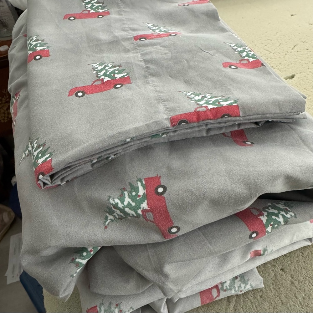 Festive Gray Bedding‎ Sheets with Red Truck Design